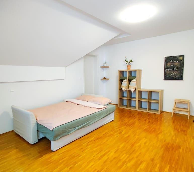 Alpine Nest Apartment